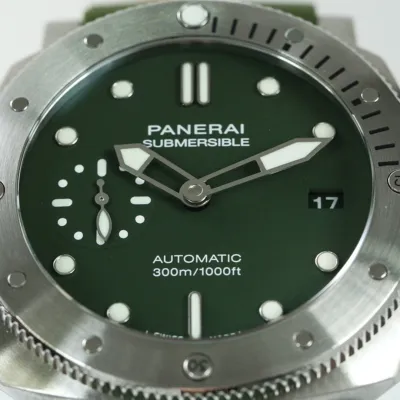PANERAI-SUBMERSIBLE-PAM1055-42MM