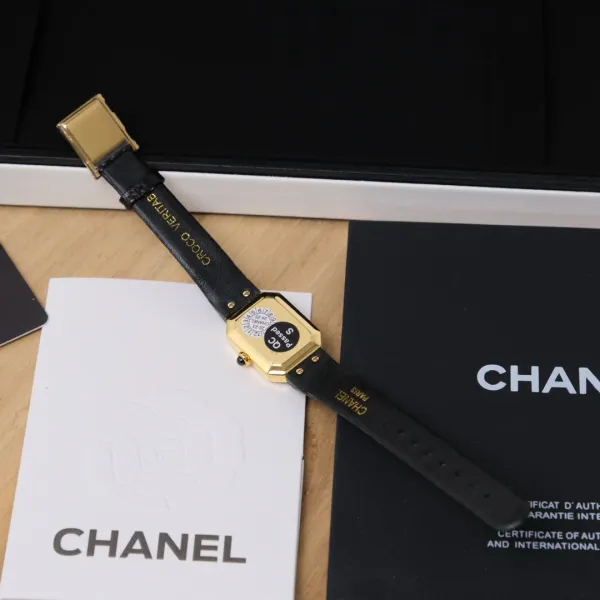 CHANEL-Première Watch - Image 7