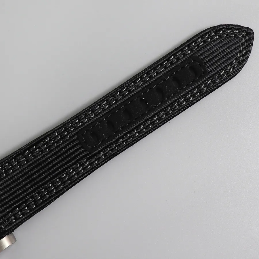 PANERAI-SUBMERSIBLE-PAM00984-47MM-Titanium