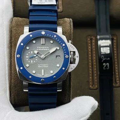 PANERAI-SUBMERSIBLE-PAM00959-42MM