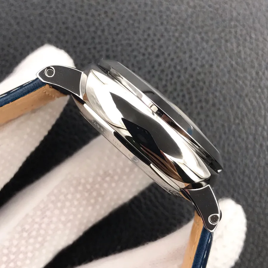 PANERAI-LUMINOR-PAM00688-42mm