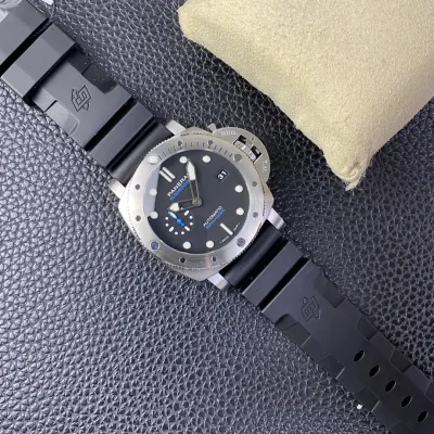 PANERAI-SUBMERSIBLE-PAM01229-44MM