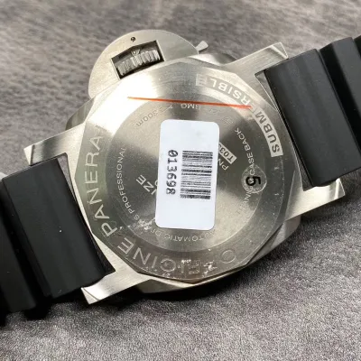 PANERAI-SUBMERSIBLE-PAM00692-47MM