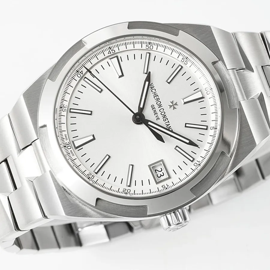 VACHERON CONSTANTIN-OVERSEAS-4500V110A-B126-41mm