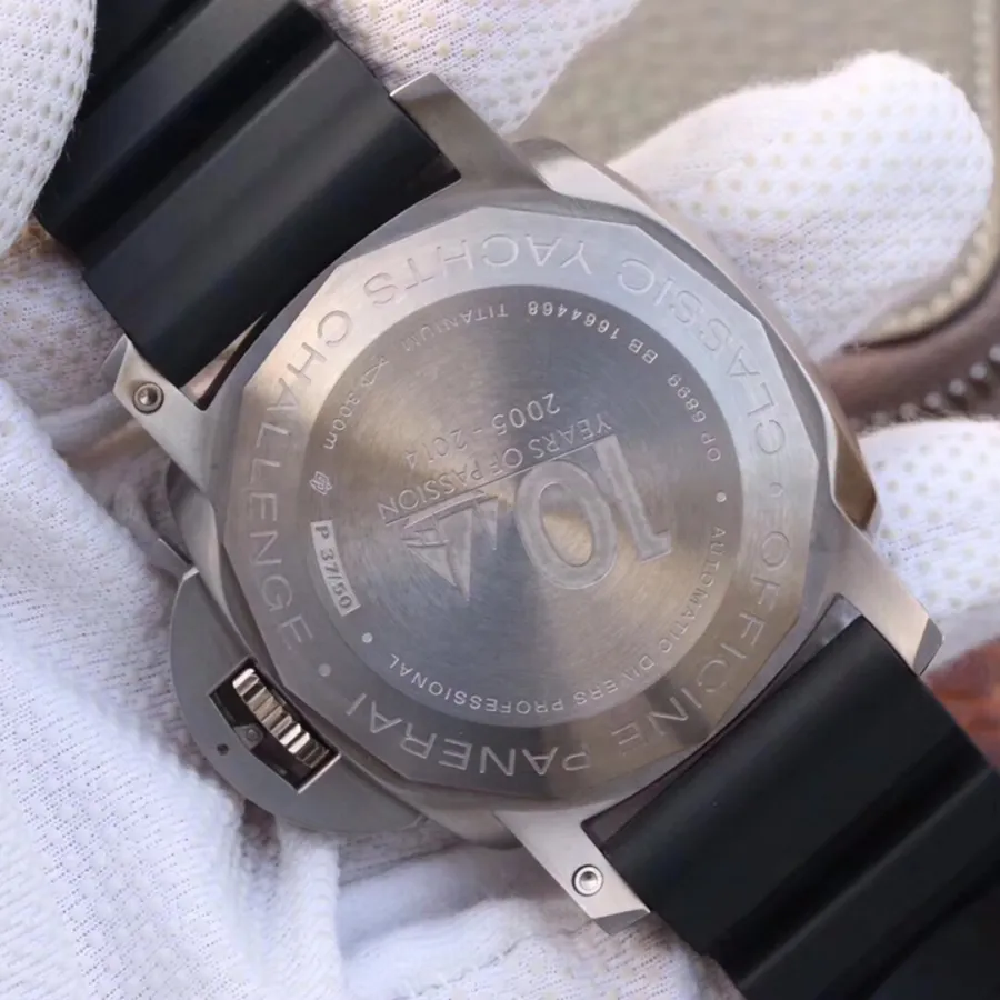 PANERAI-SUBMERSIBLE-PAM00571-47MM