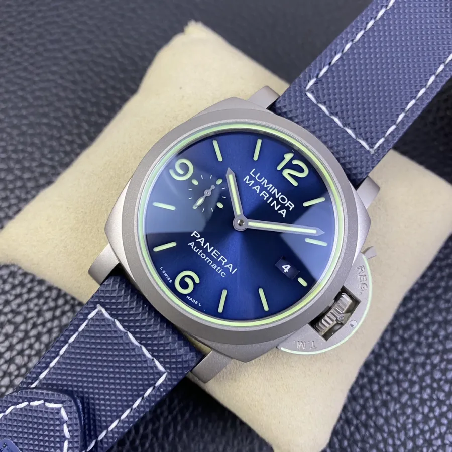 PANERAI-LUMINOR-PAM01117-44MM