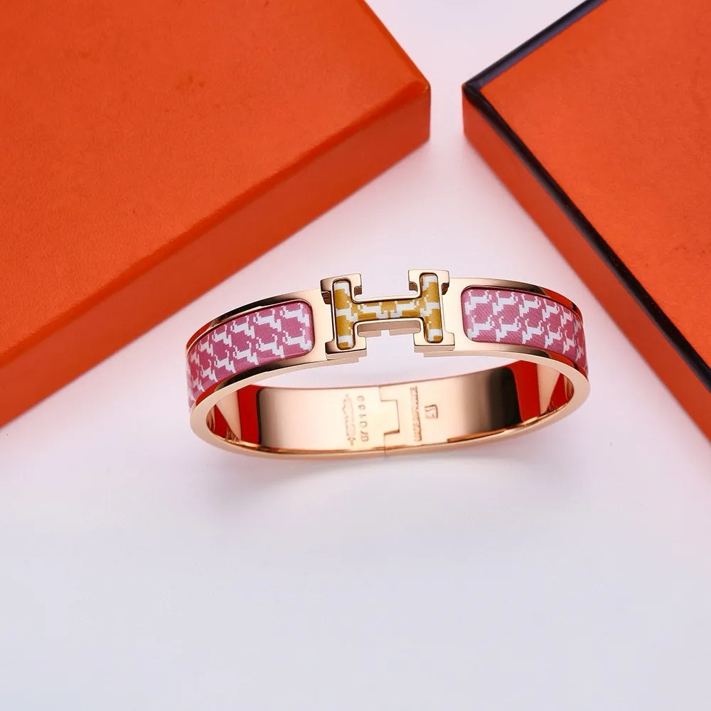 H new arrival bracelet size 16
