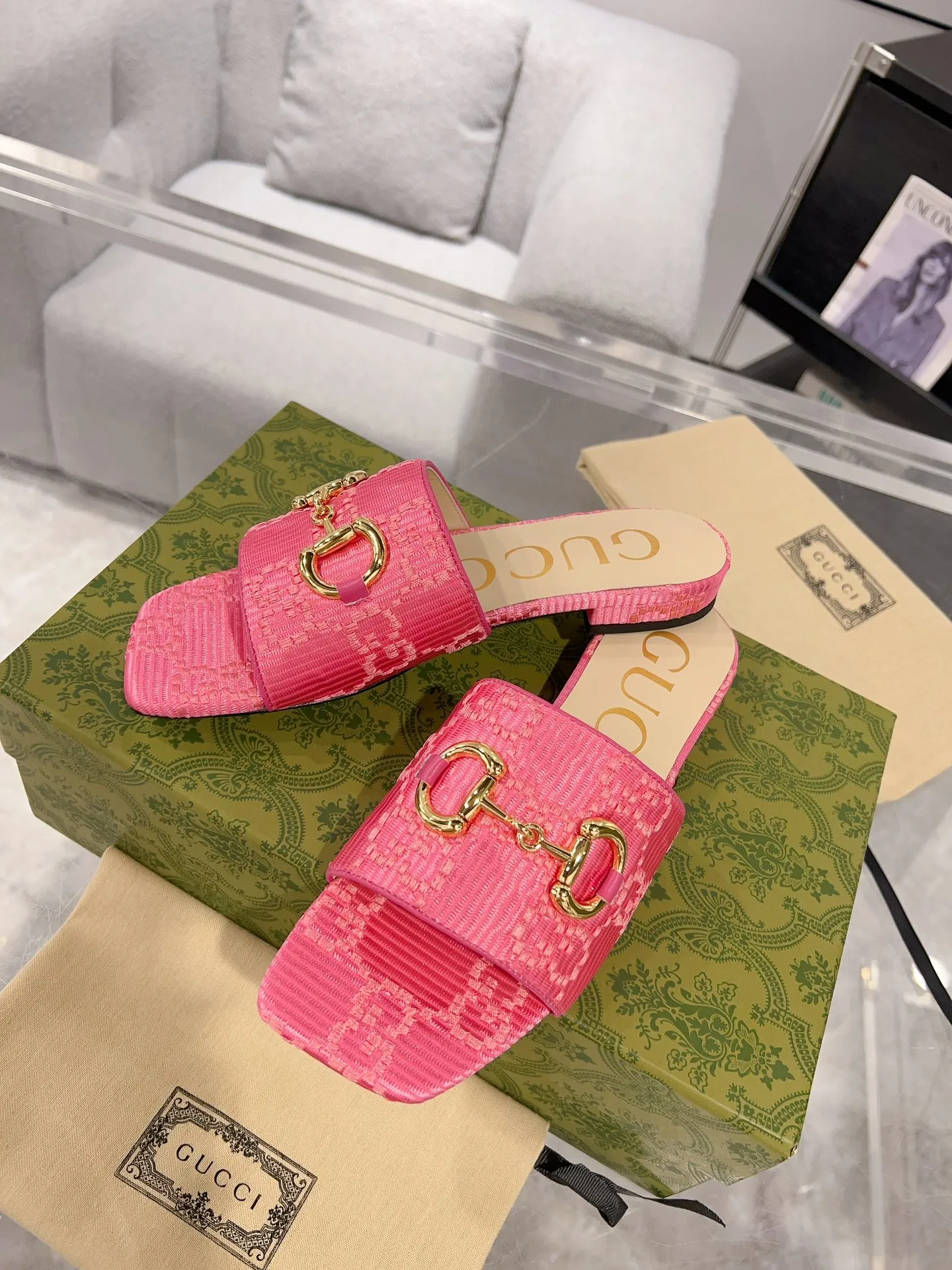 GG new arrival women slippers 01