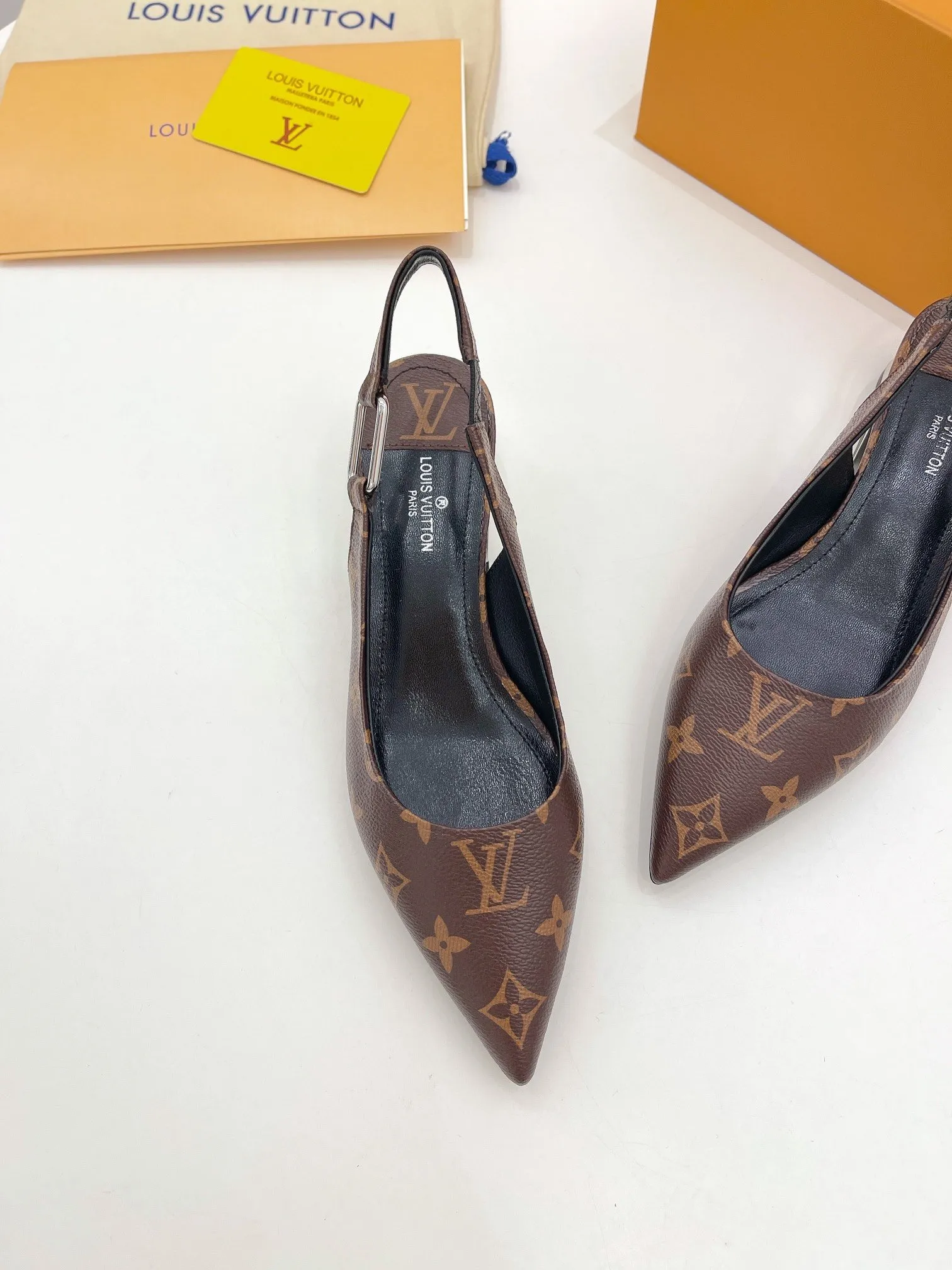 L Magnetic Slingback Pump Brown For Women L