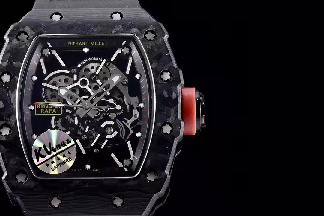 RM 35-01 Black Bezel Red Markers Black Rubber Strap KV RUML3