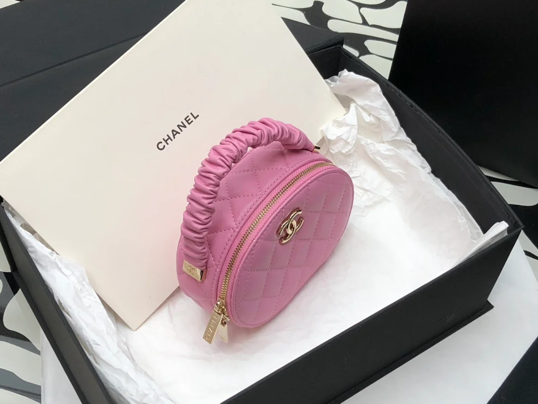 Chanel Vanity Case Shiny Gold Pink Bag For Women 9.5cm/3.7in