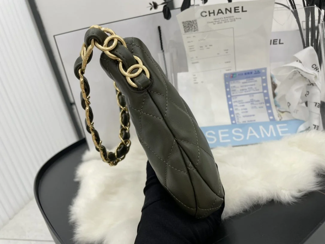 Chanel Hobo Handbag Emerald Green For Women, Women’s Bags 9.4in/24cm