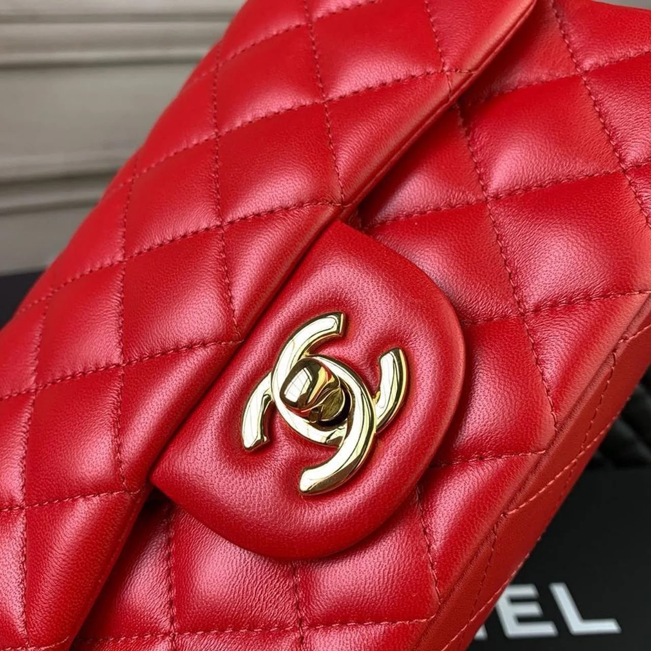 Chanel Mini Flap Bag Red For Women, Women’s Bags, Women’s Bag, Shoulder And Crossbody 7.8in/20cm A69900
