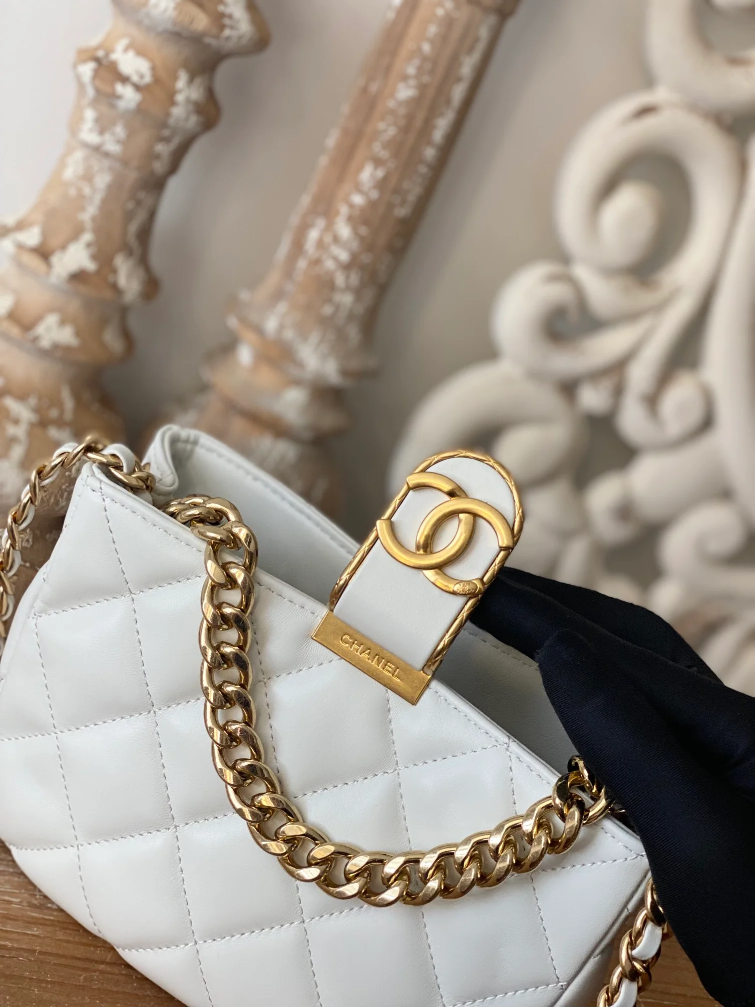 Chanel Small Hobo Bag Gold Hardware White For Women, Women’s Handbags, Shoulder Bags 7.5in/19cm
