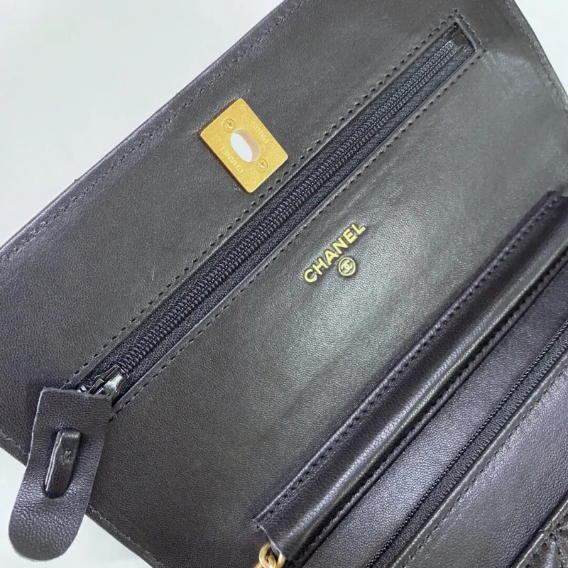 Chanel W-With -Details On Strap Ap1450 In Lambskin