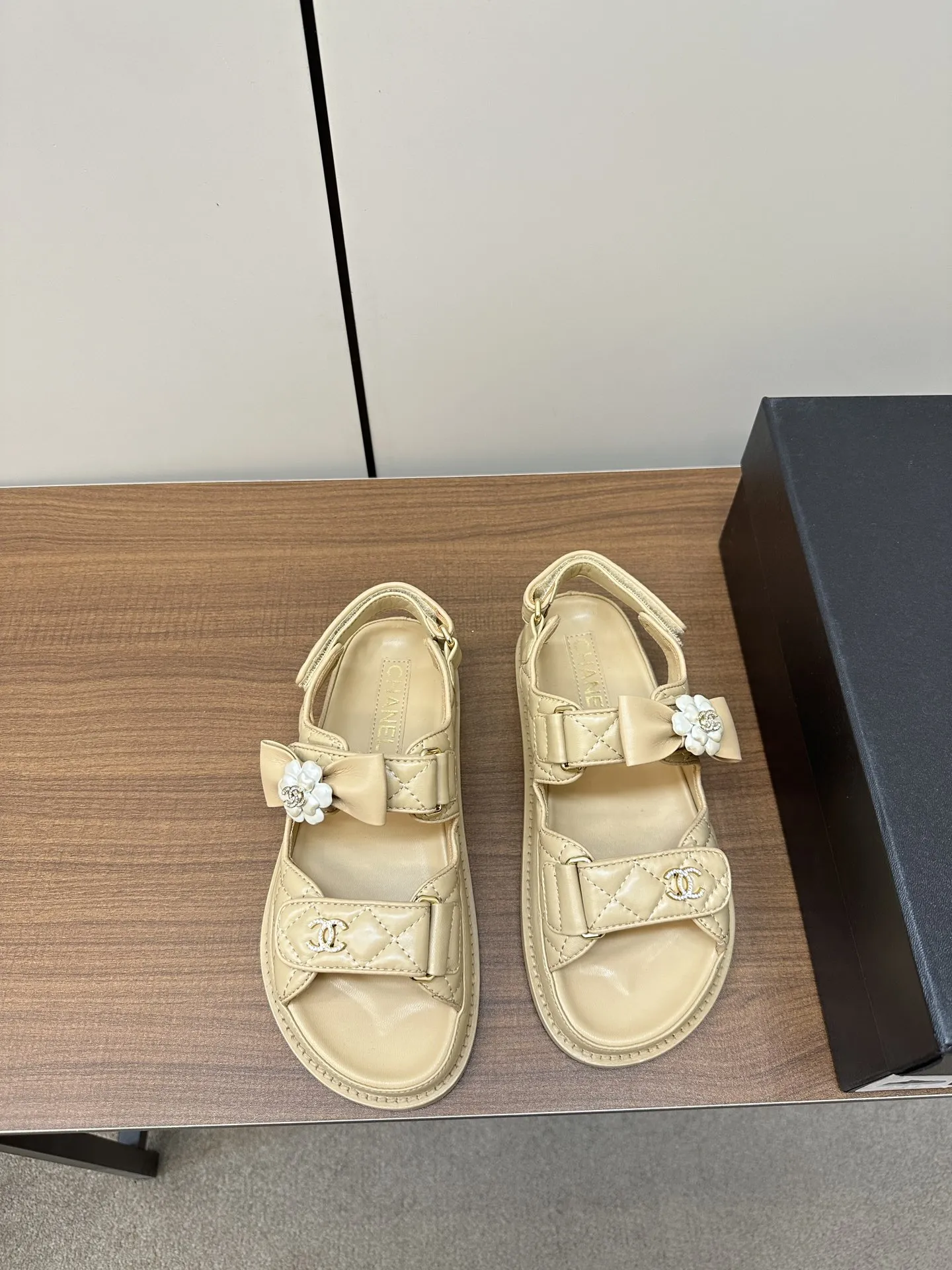 cc 2024ss new arrival women shoes