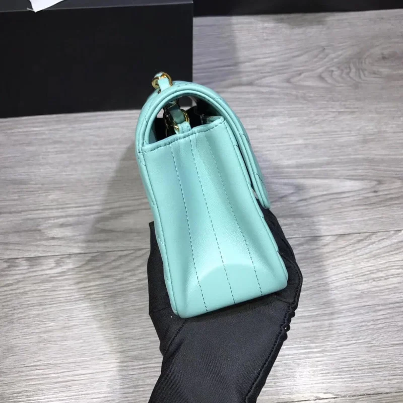 Chanel Chevron Lambskin 20Cm Class-Flap Bag 1116