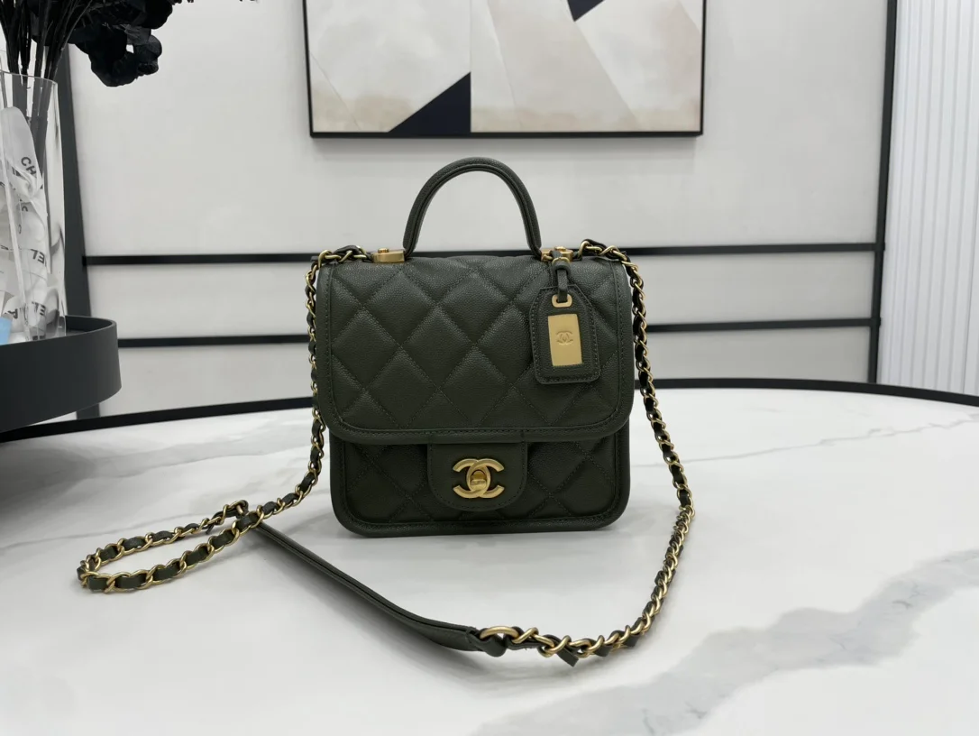 Chanel 22K Flap Bag Dark Green For Women, Women’s Bags 8.1in/20.5cm
