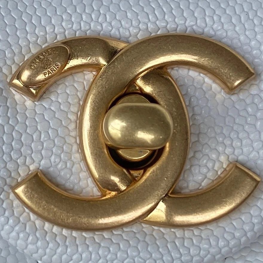 Chanel Mini Flap Bag With Top Handle Gold Hardware White For Women, Women’s Handbags, Shoulder Bags 7.9in/20cm AS2431