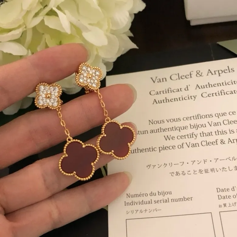 VAN new arrival earing