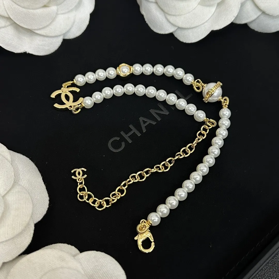 CC Necklace 0014
