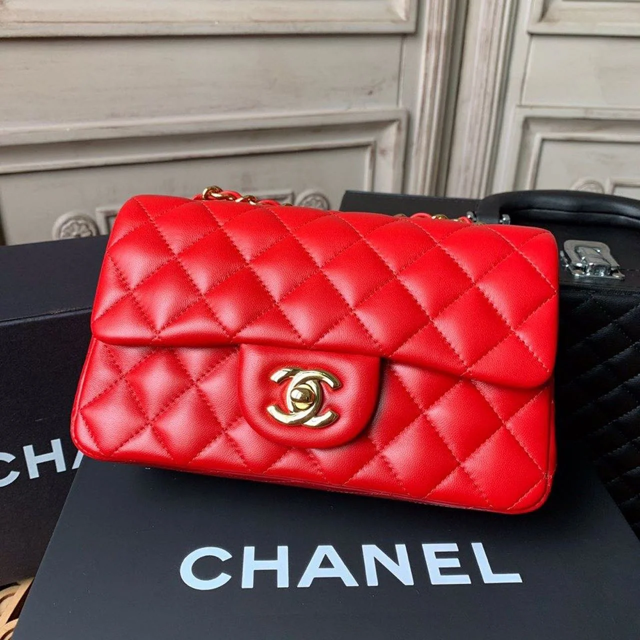 Chanel Mini Flap Bag Red For Women, Women’s Bags, Women’s Bag, Shoulder And Crossbody 7.8in/20cm A69900
