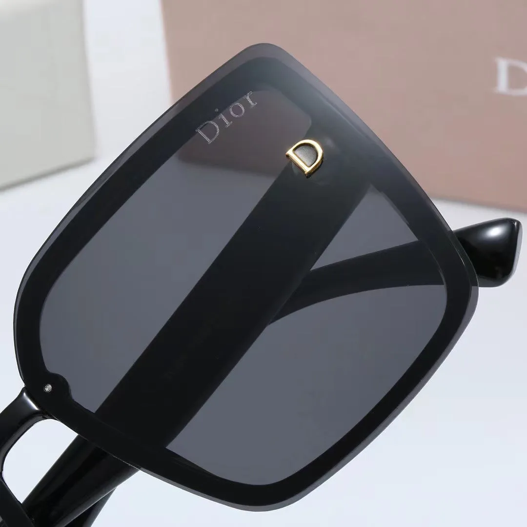 4-color fashionable CD letter sunglasses