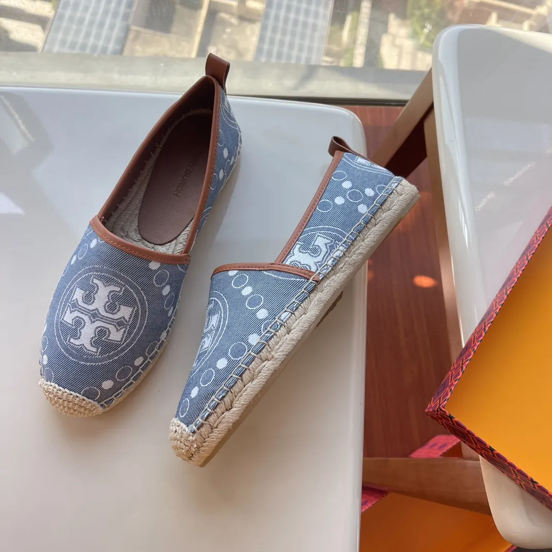 TB TMonogram new arrival women shoes heels 2 cm