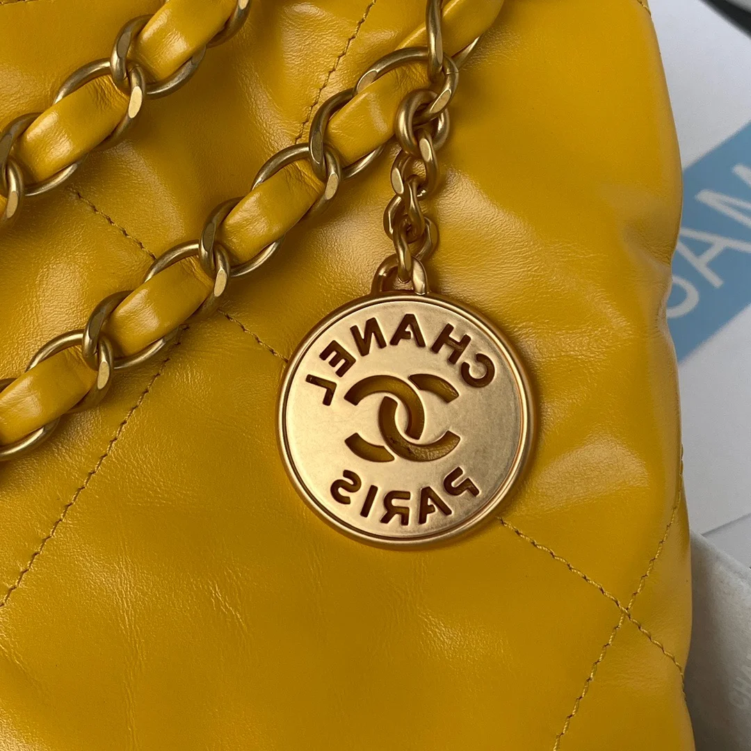 Chanel 22 Handbag Gold Hardware Shiny Yellow For Women, Women’s Handbags, Shoulder Bags 16.5in/38cm AS3261