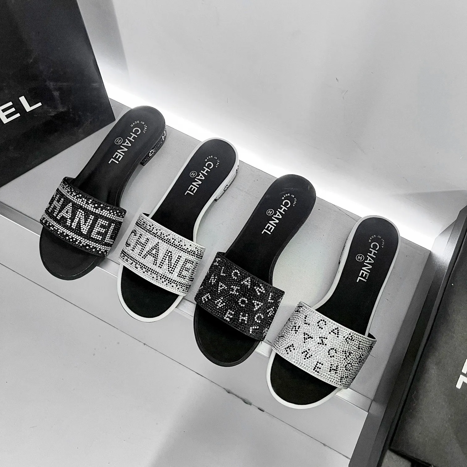 CC new arrival blingbling diamond slippers