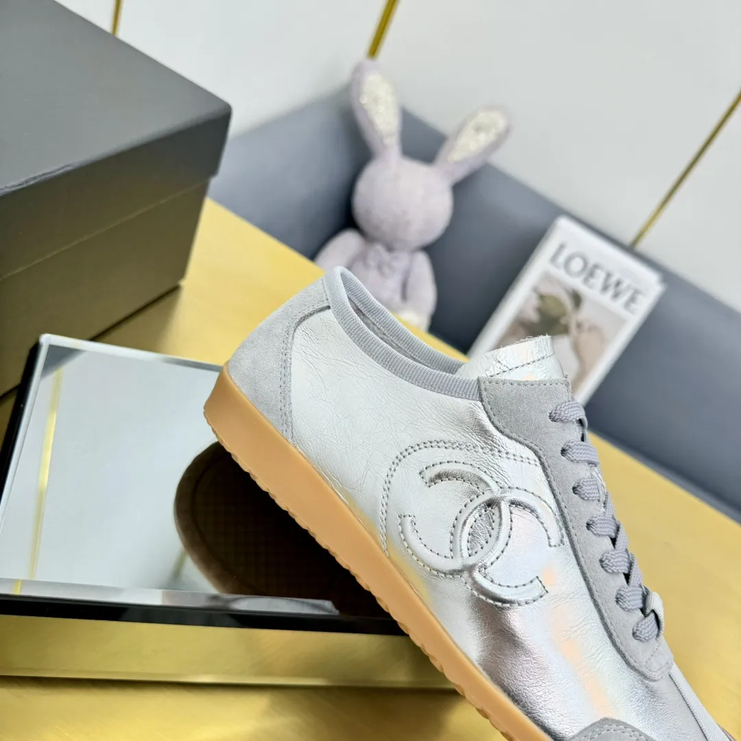 Cc new arrival women sneakers silver and gold shoes