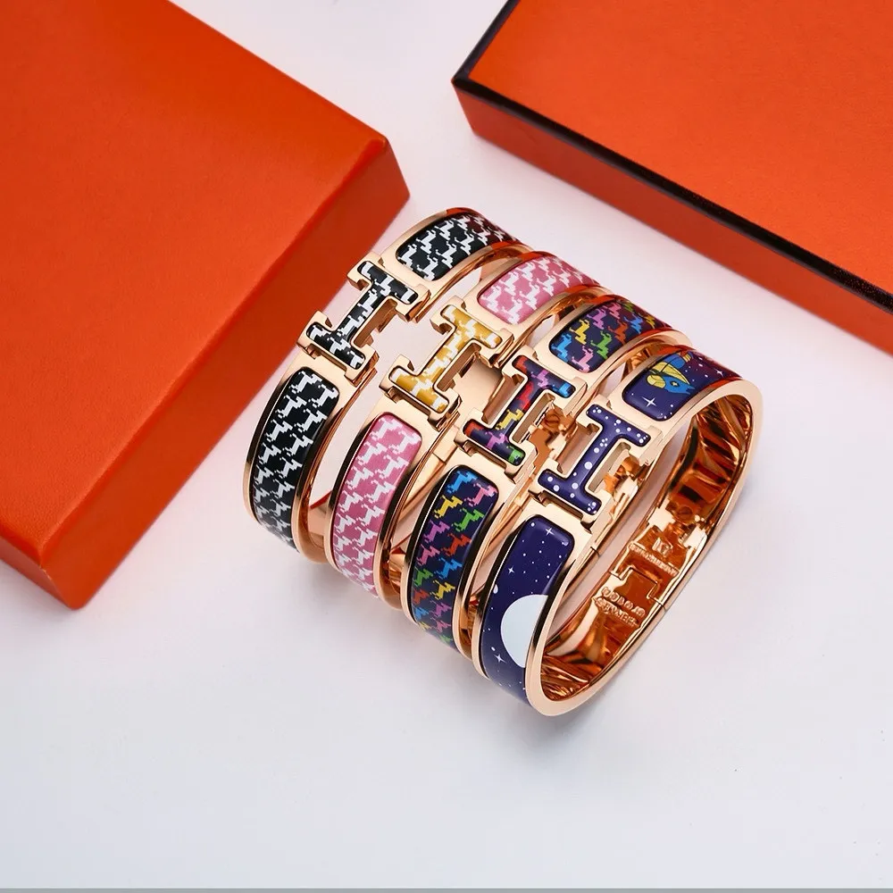 H new arrival bracelet size 16