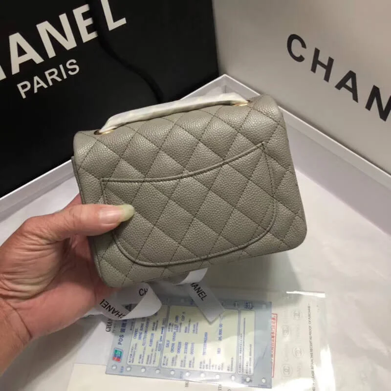 Chanel Caviar Leathe 17Cm Class-Flap Bag 1115