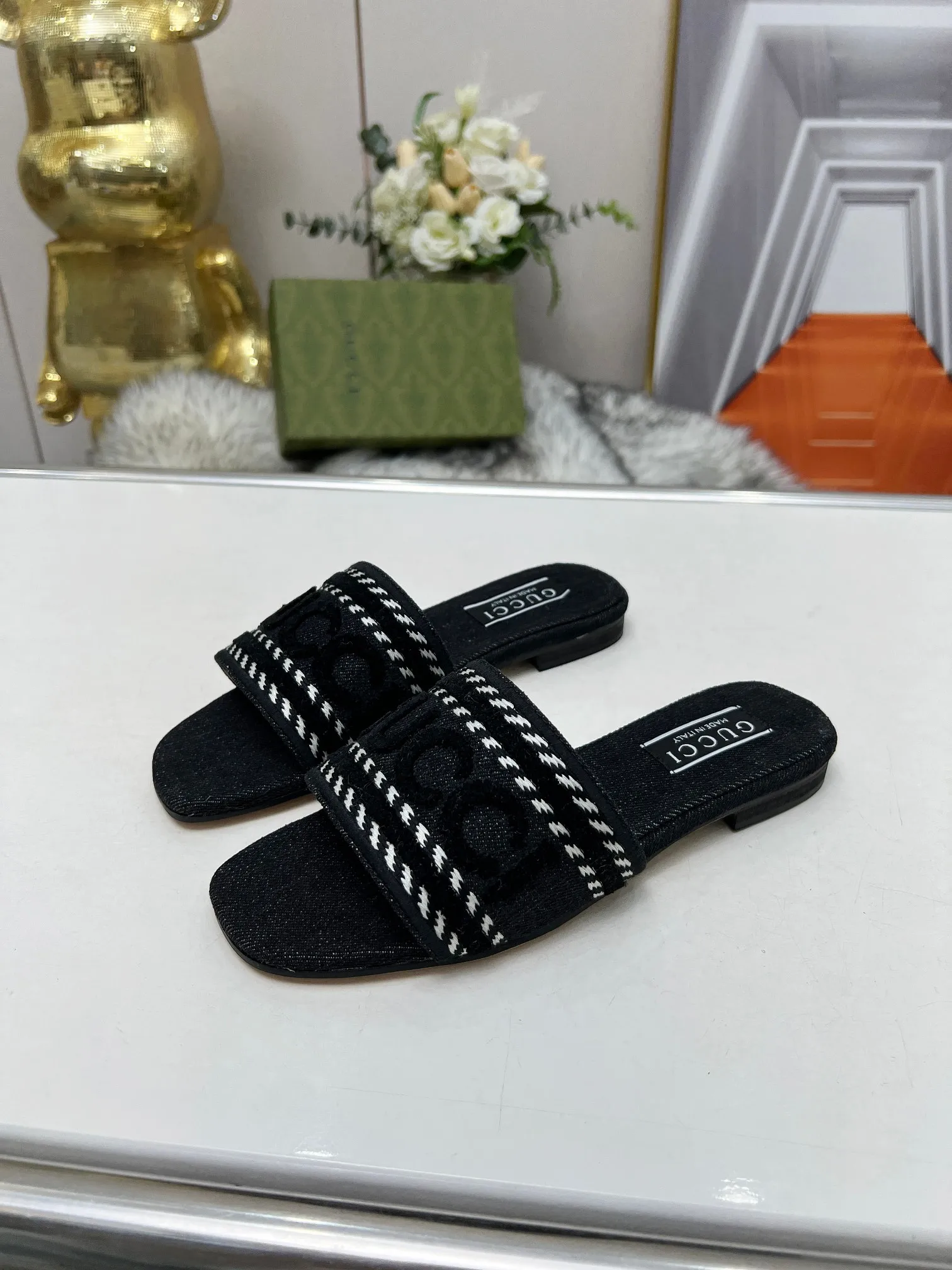GG new arrival womne slippers 02