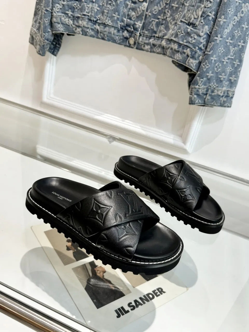 Louis new arrival summer slippers men and women