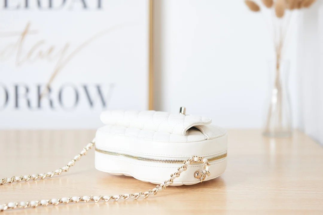 Chanel Mini Heart Bag White For Women 7in/18cm AS3191 B07958 10601