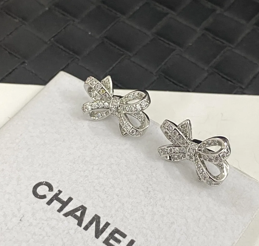 CC Earrings 0015