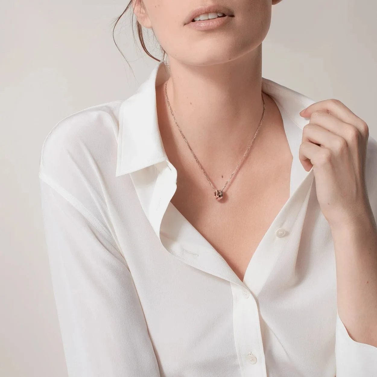 car Love Necklace 3 Circles Necklace-6 Diamonds