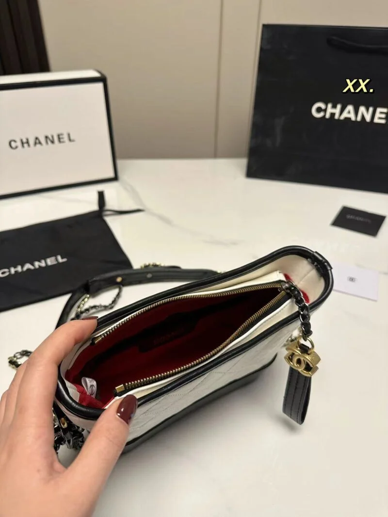 Chanel Chanel??S Gabrielle Small Hobo Bag A91810