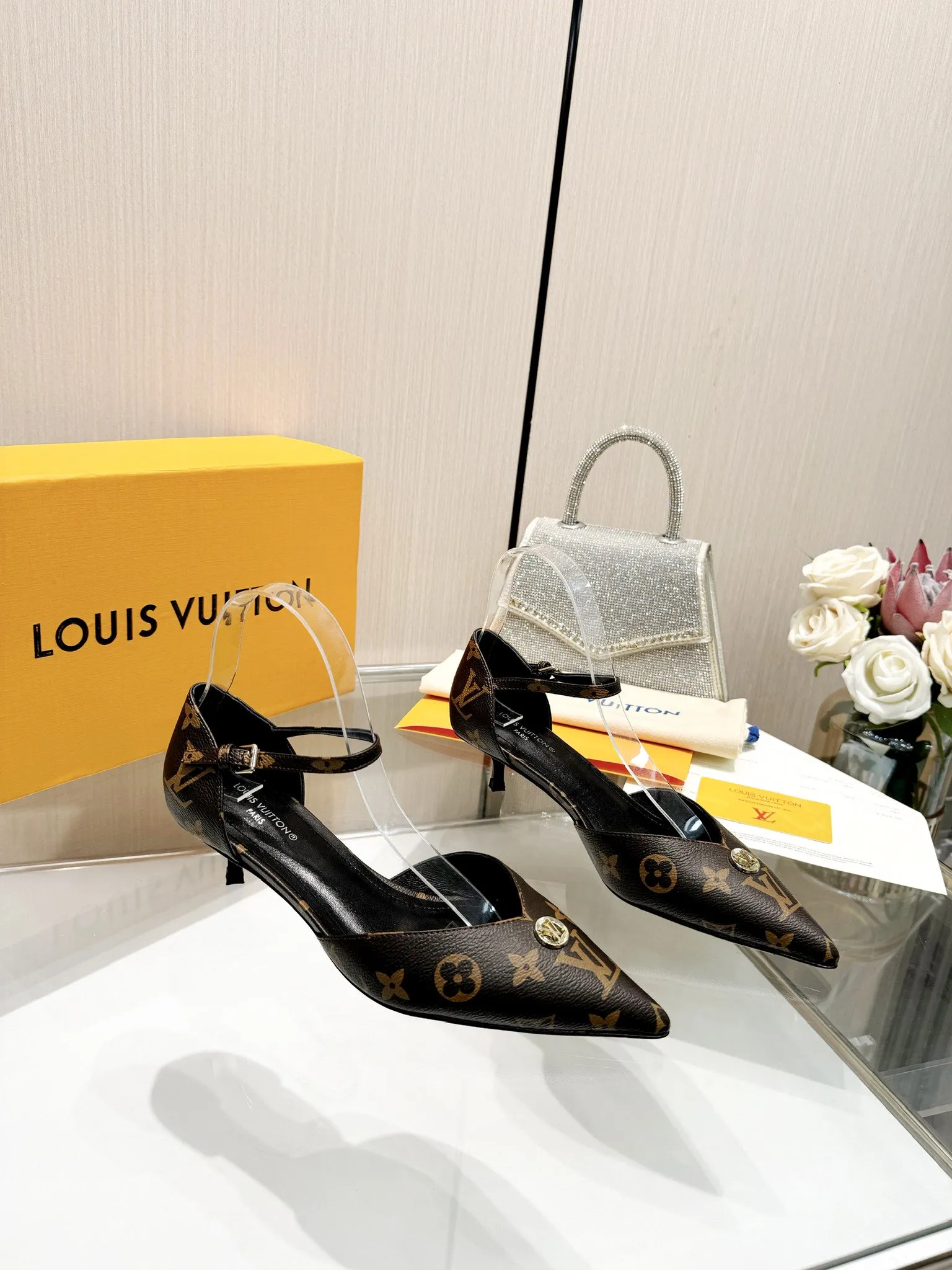 Louis new arrival women shoes heels 4 cm