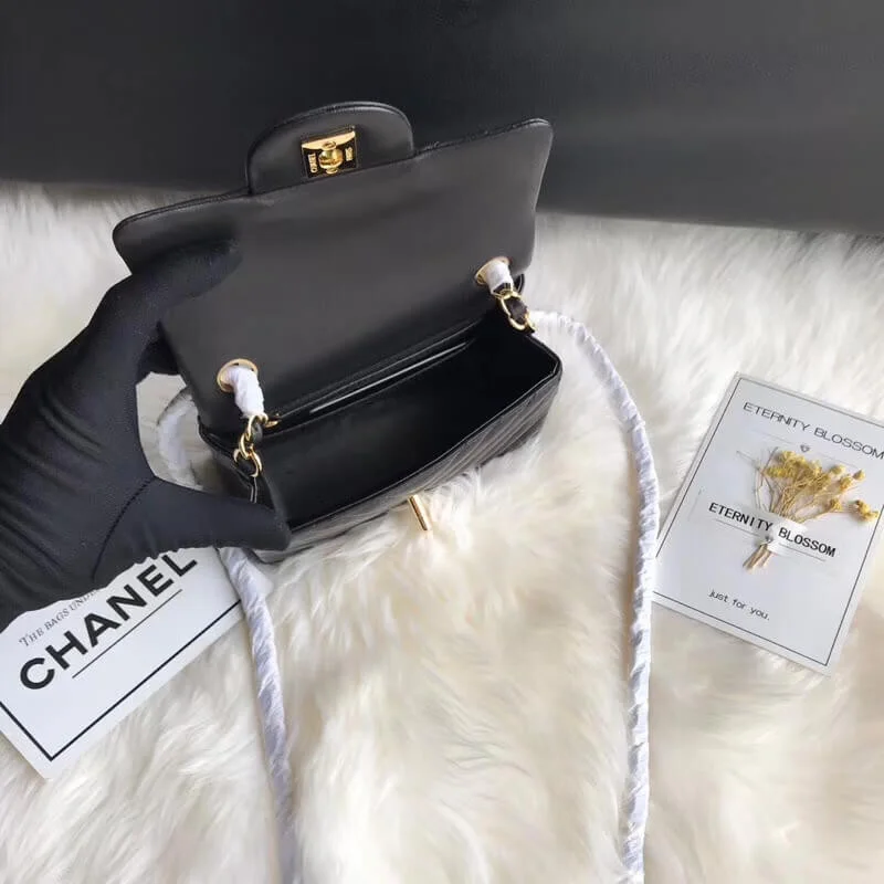 Chanel Chevron Lambskin 17Cm Class-Flap Bag 1115