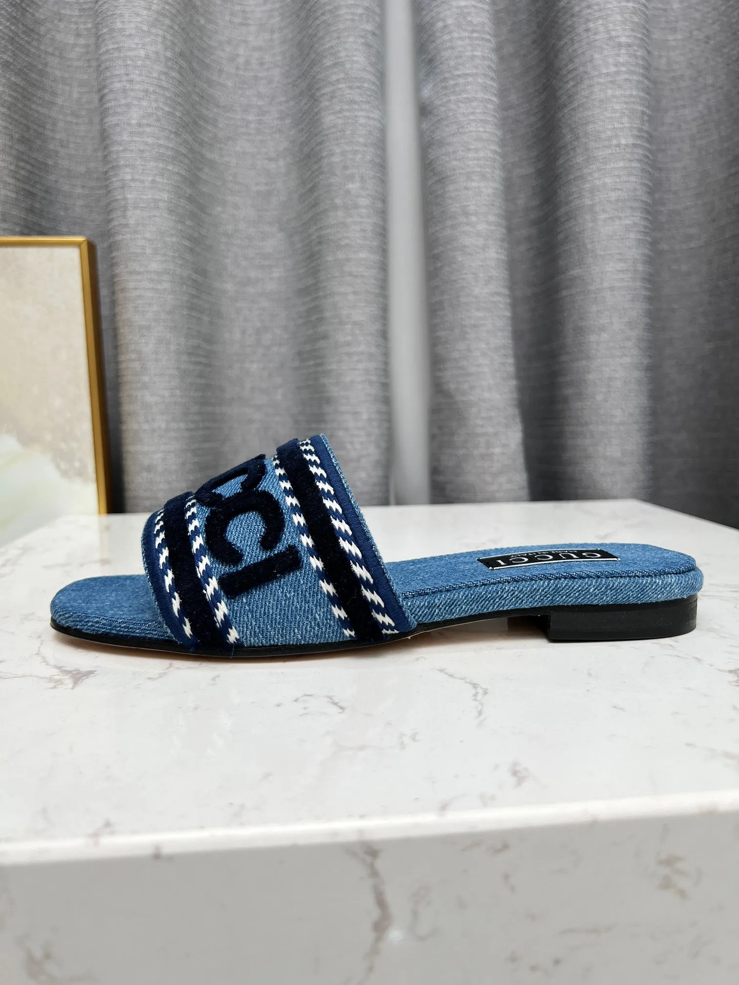 GG new arrival womne slippers 02