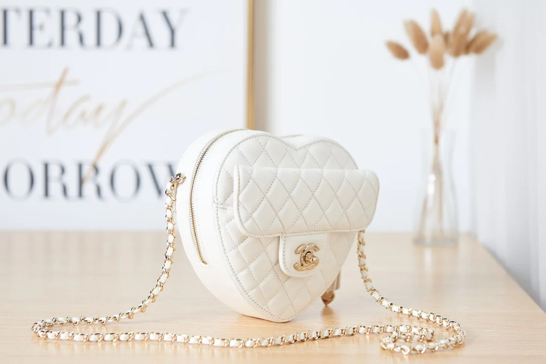 Chanel Mini Heart Bag White For Women 7in/18cm AS3191 B07958 10601