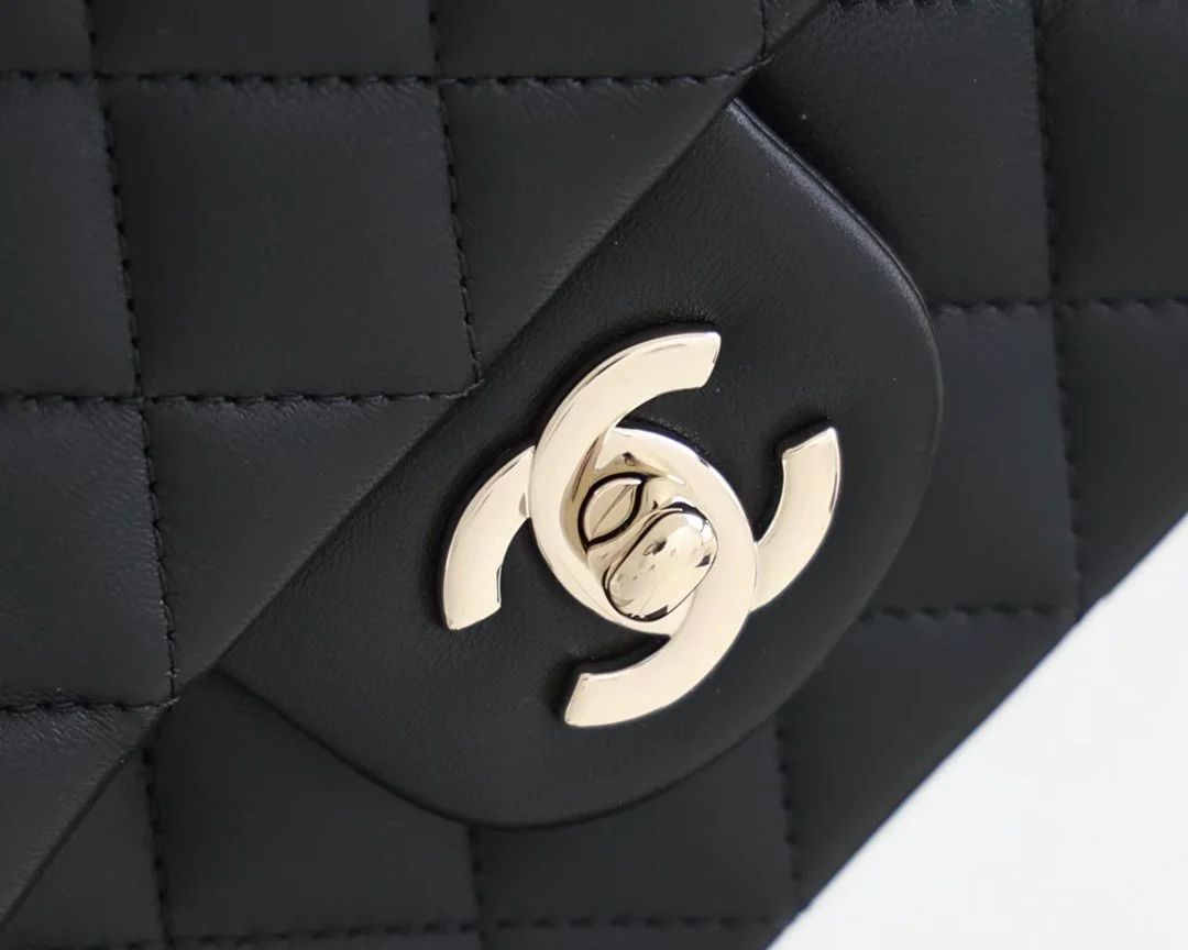 Chanel Mini Flapbag With Top Handle Black For Women 7.8in/20cm
