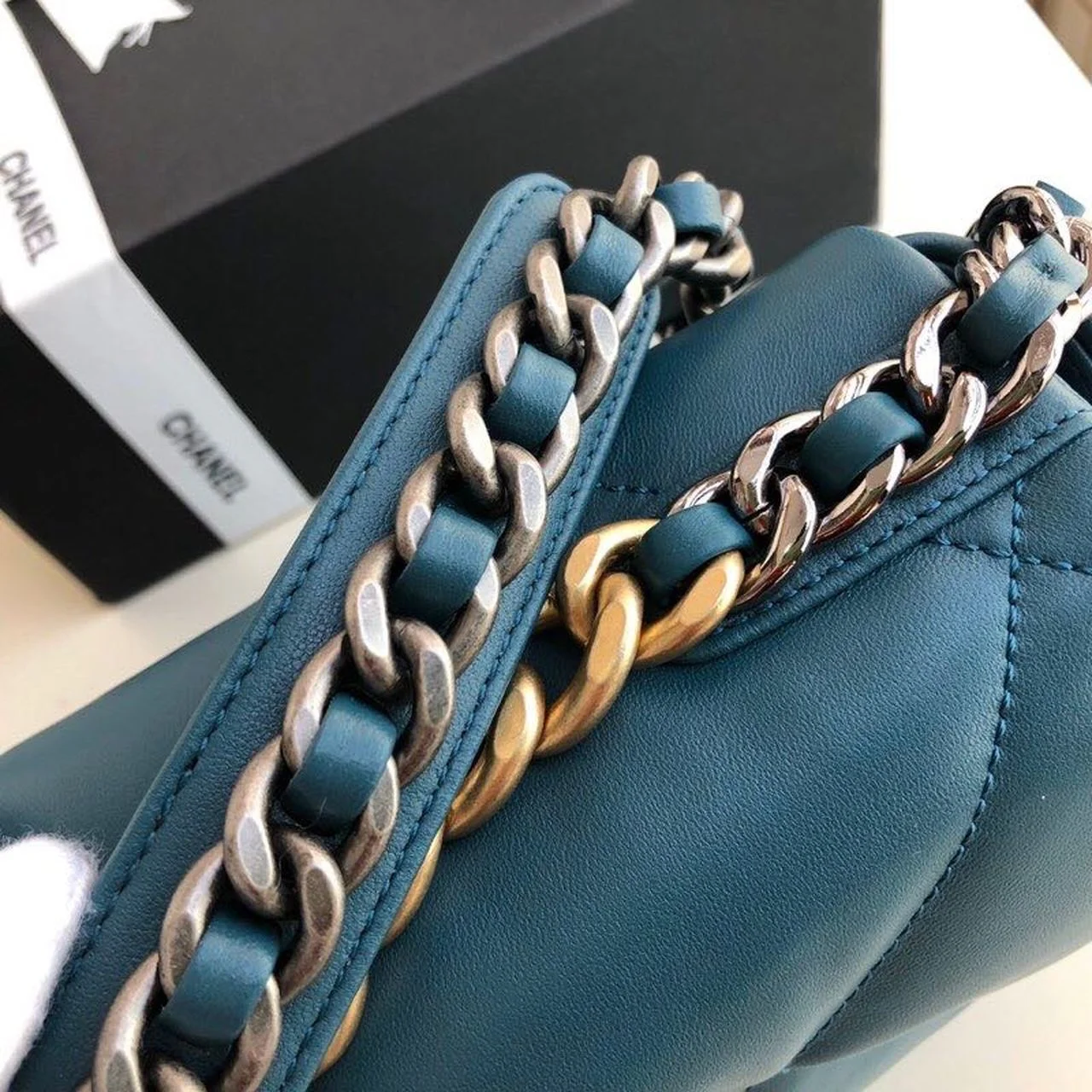 Chanel 19 Handbag Teal For Women, Women’s Bags, Shoulder And Crossbody Bags 10.2in/26cm AS1160
