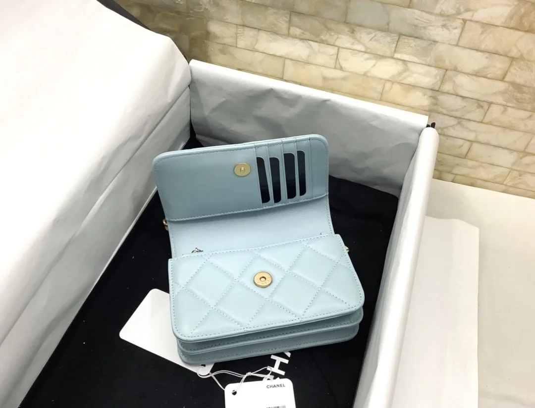 Chanel Spring And Summer 22C Turquoise For Women, Women’s Bags 6.1in/15.5cm