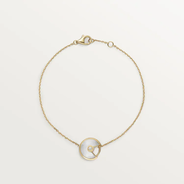 AMULETTE DE CARTIER BRACELET, XS MODEL