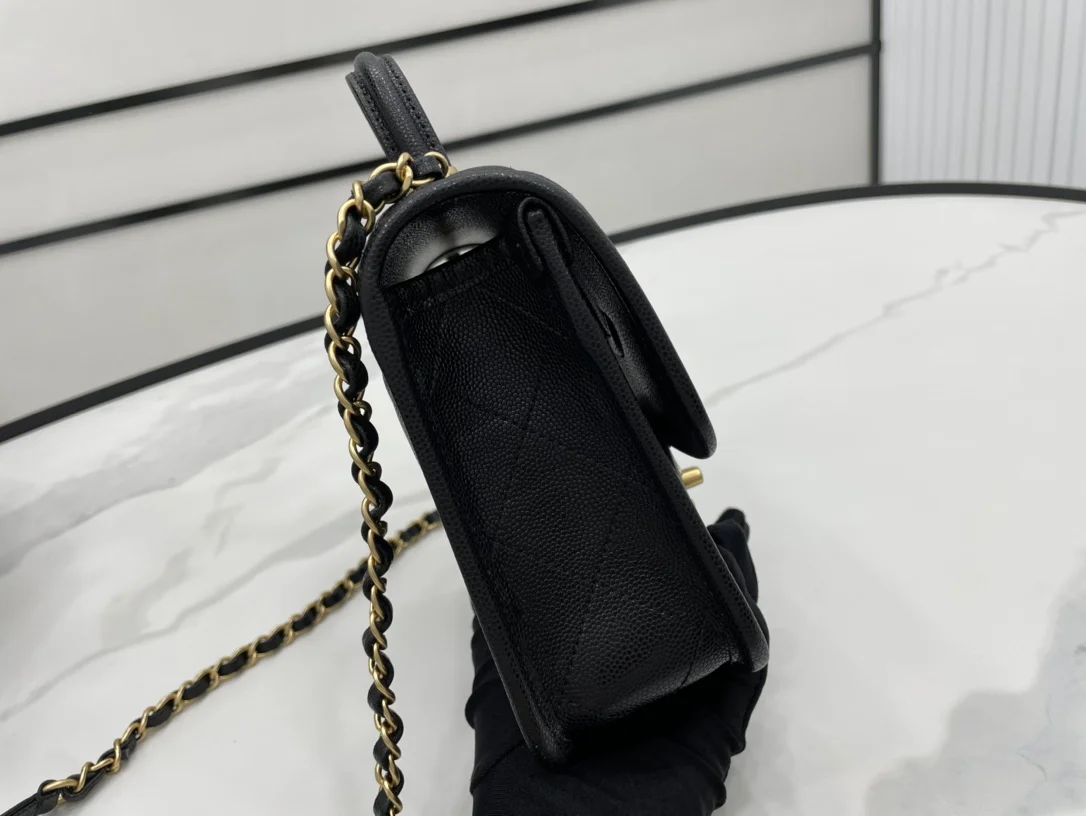 Chanel 22K Flap Bag Black For Women, Women’s Bags 8.1in/20.5cm