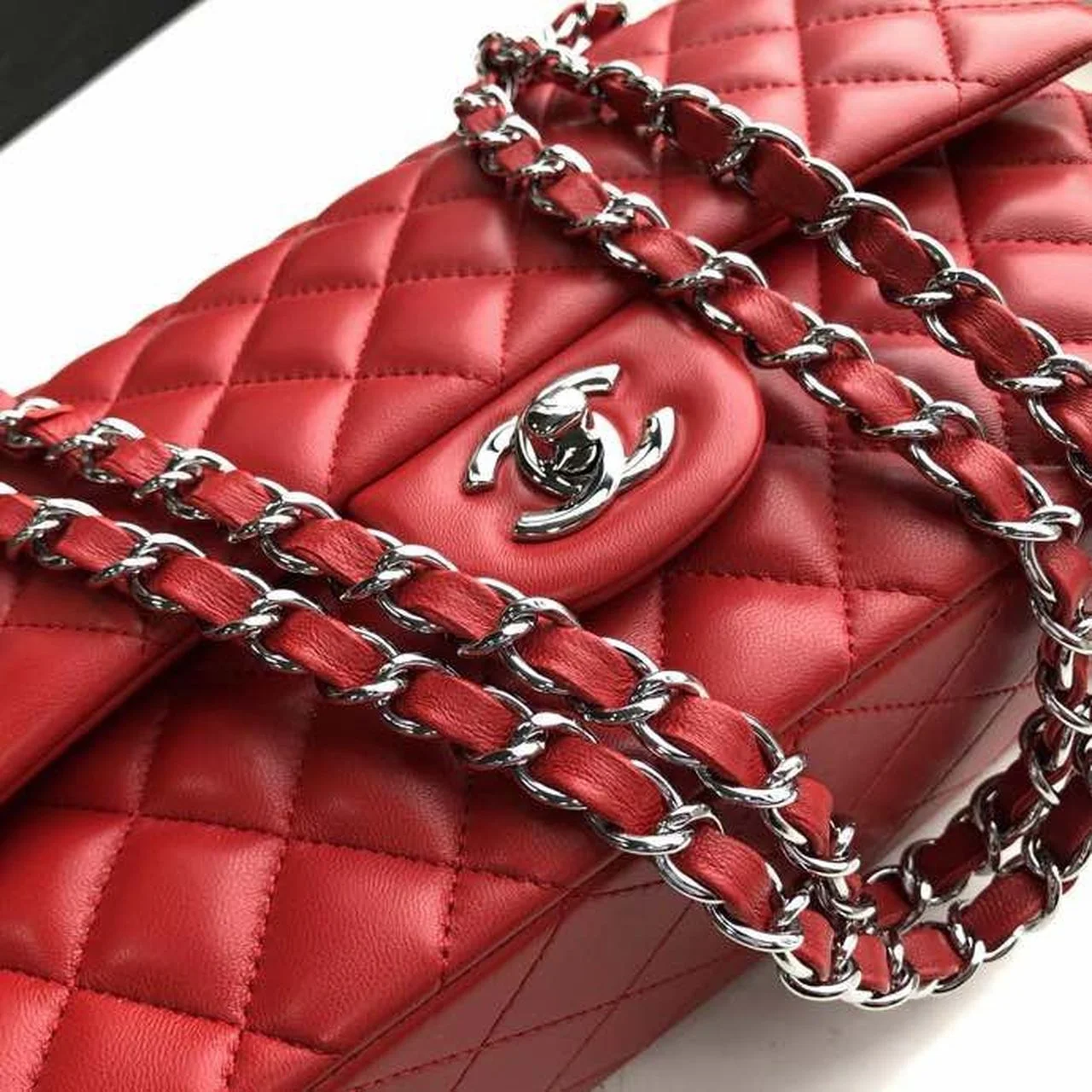 Chanel Classic HandBag Red For Women 9.9in/25.5cm A01112