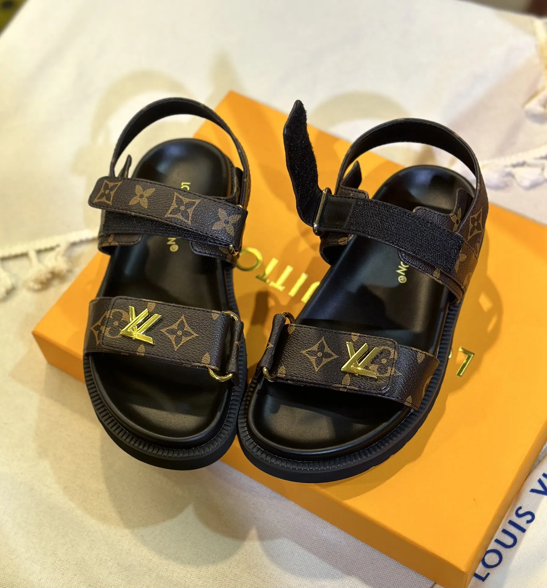 Louis new arrival summer women shoes